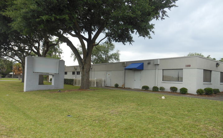 Pictures of Office property located at 1109 SW 10th St, Ocala, FL 34471 for lease - image #1