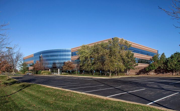 Pictures of Office property located at 13690 Riverport Dr, Maryland Heights, MO 63043 for lease - image #1