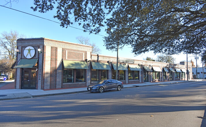 Pictures of Retail property located at 2706 Colley Ave, Norfolk, VA 23517 for lease - image #1