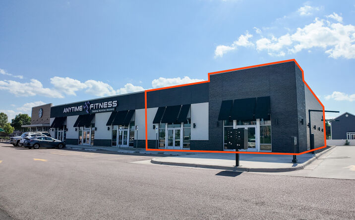 Pictures of Retail property located at 1413 N Marion Rd, Sioux Falls, SD 57107 for lease - image #1