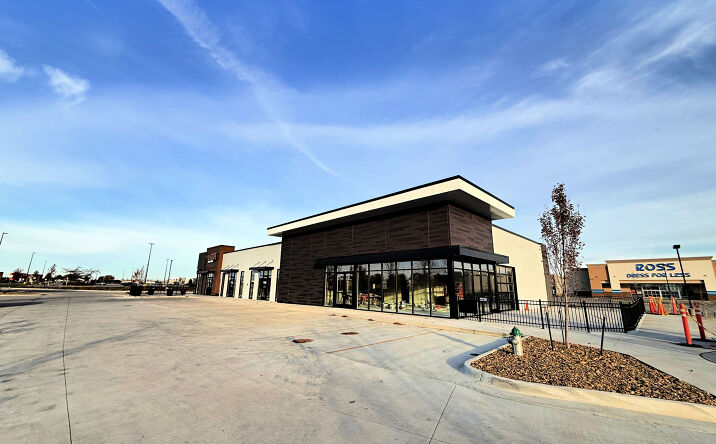 Pictures of Retail property located at 703 Brandilynn Blvd, Cedar Falls, IA 50613 for lease - image #1