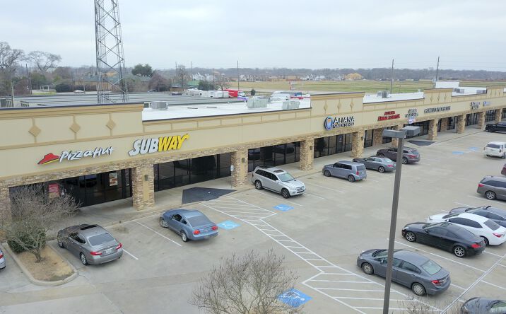 Pictures of Retail, Office property located at FM 1464 and W Airport Blvd, Sugar Land, TX 77498 for lease - image #1