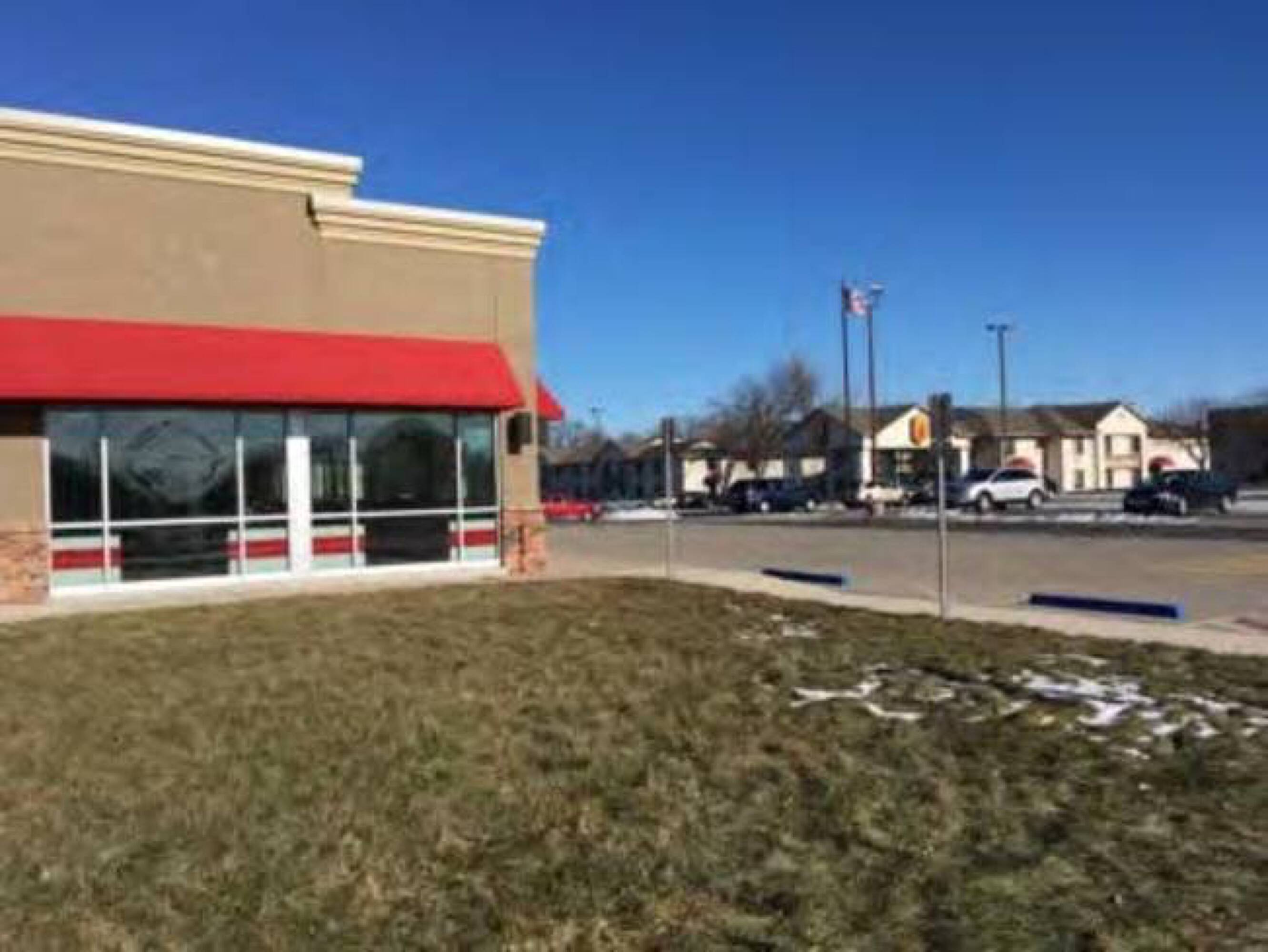 3626 West College Avenue, Appleton, WI 54914