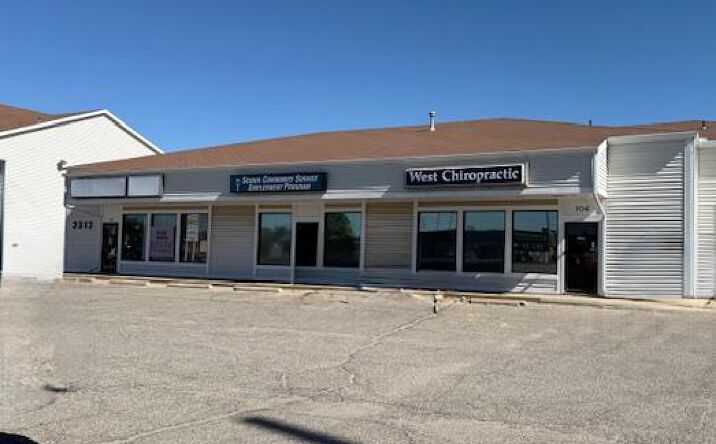 Pictures of Office property located at 2312 W Pawnee St, Wichita, KS 67213 for lease - image #1