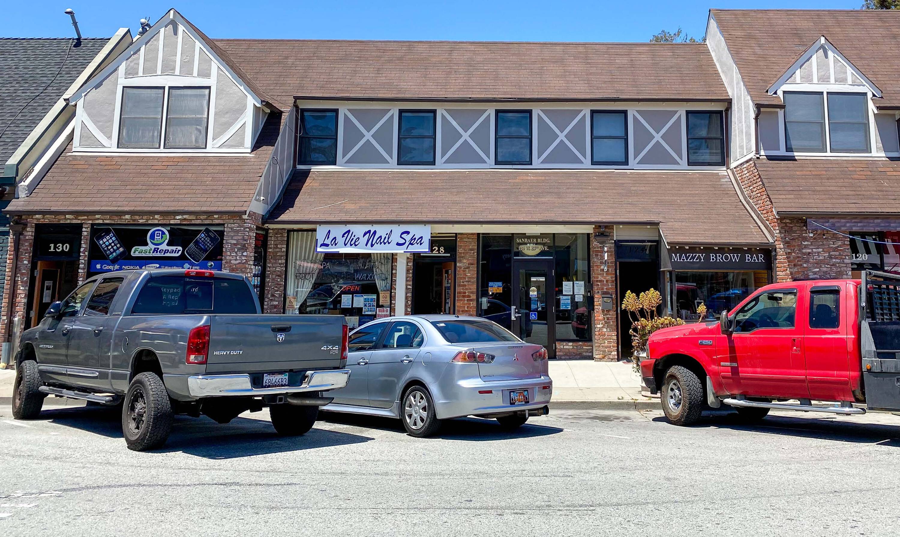 126130 W. 25th Avenue, San Mateo, CA 94403