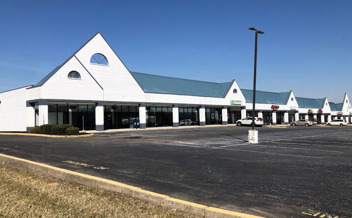 Pictures of Retail property located at 1925 S Alex Road, West Carrollton, OH 45449 for lease - image #1