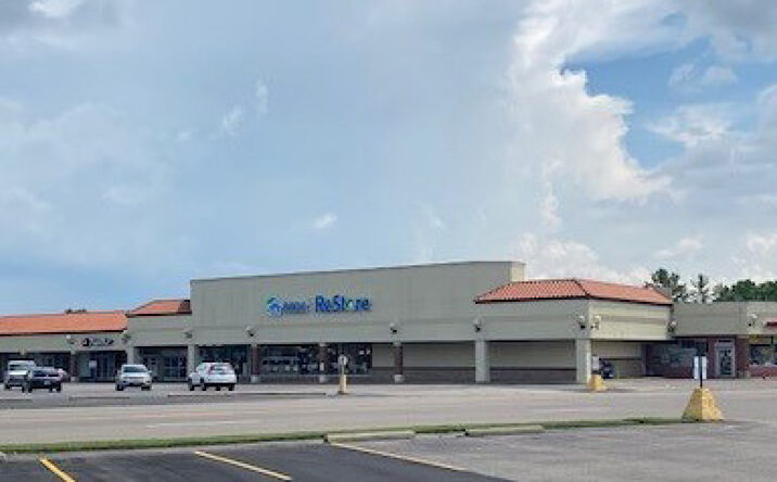 Pictures of Retail property located at 1420-1530 W Main Street, Troy, OH 45373 for lease - image #1