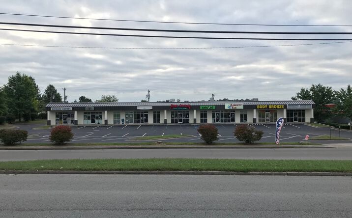 Pictures of Retail property located at 114 Blueberry Ln, Nicholasville, KY 40356 for lease - image #1
