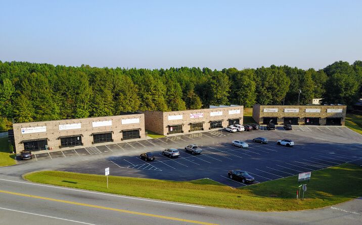 Pictures of Retail, Office, Land property located at 206 Chesnee Hwy, Gaffney, SC 29341 for lease - image #1