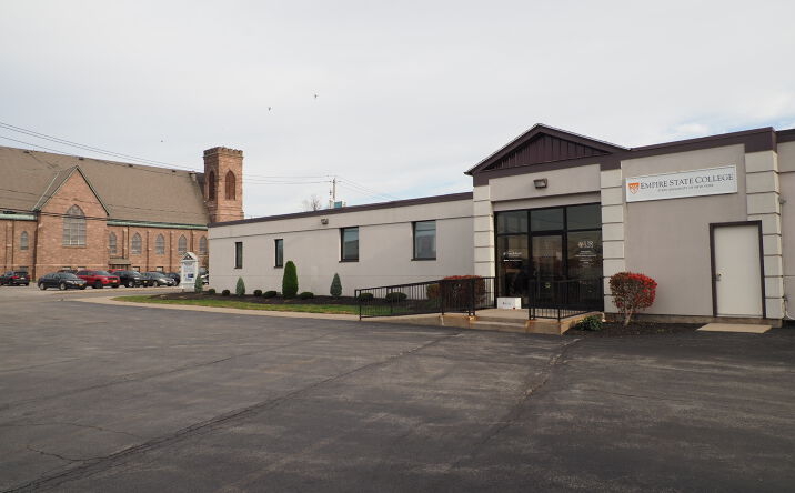 Pictures of Office property located at 36 Ellicott St, Batavia, NY 14020 for lease - image #1