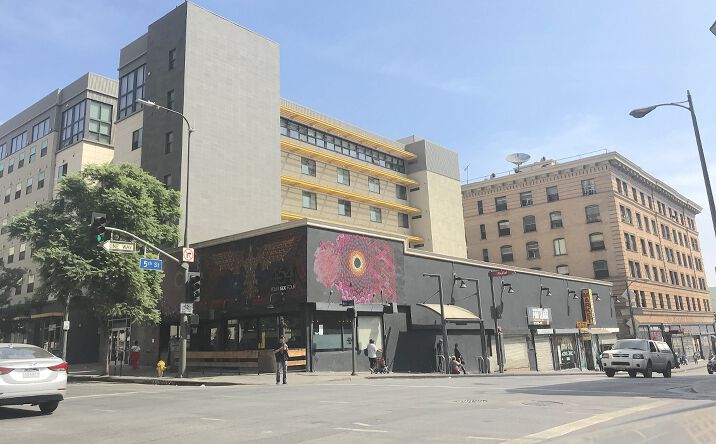 Pictures of Retail, Office property located at 464 S Main St, Los Angeles, CA 90013 for lease - image #1