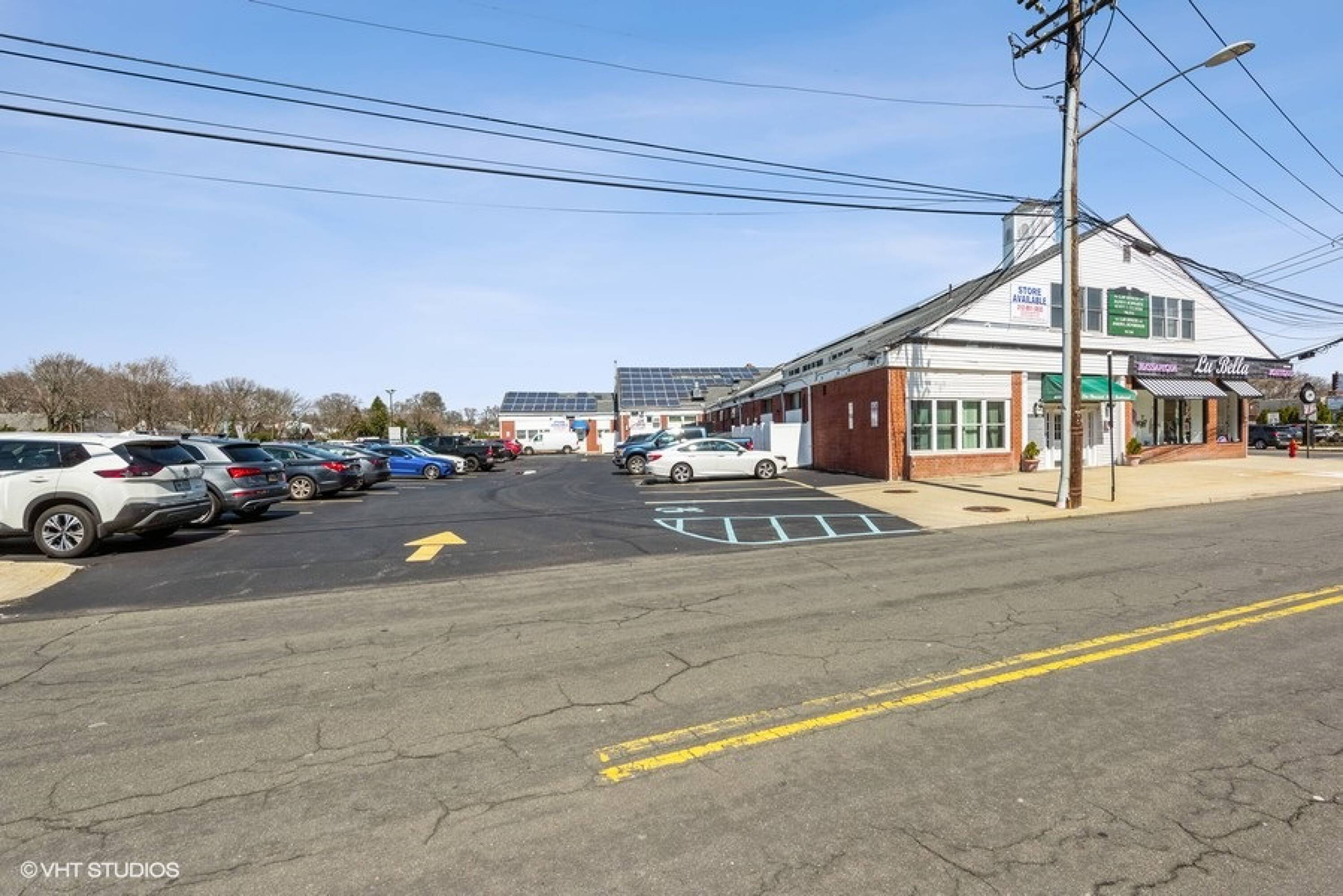 1000 Park Blvd, Massapequa Park, NY 11762 Retail Space for Lease