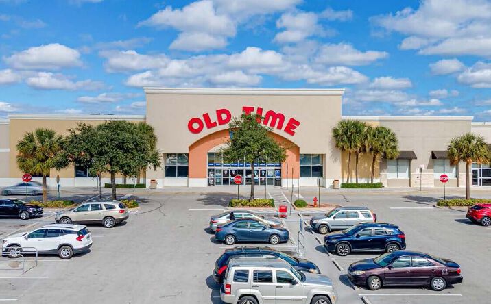 Pictures of Retail property located at 4001 W Commercial Boulevard, Fort Lauderdale, FL 33319 for lease - image #1