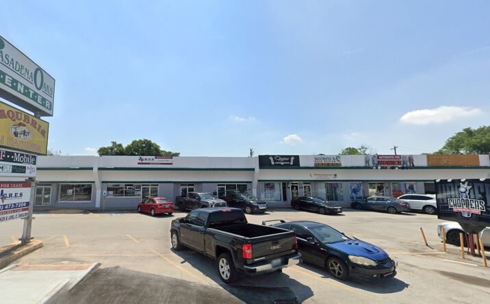 Pictures of Retail property located at 1431 Richey St, Pasadena, TX 77502 for lease - image #1