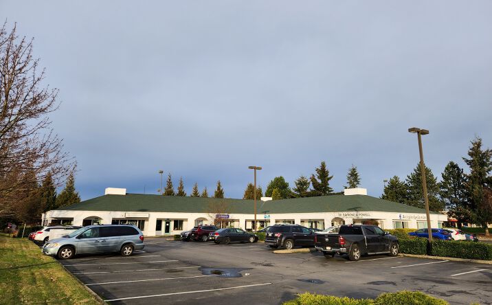Pictures of Retail, Office property located at 815 S Burlington Blvd, Burlington, WA 98233 for lease - image #1