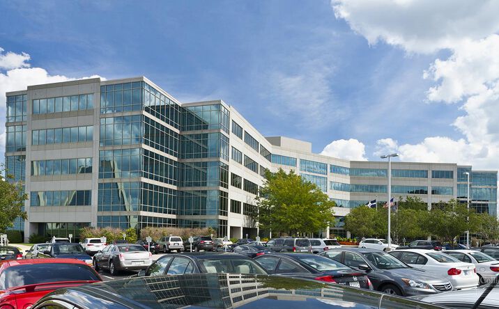 Pictures of Office property located at 8909 Purdue Rd, Indianapolis, IN 46268 for lease - image #1