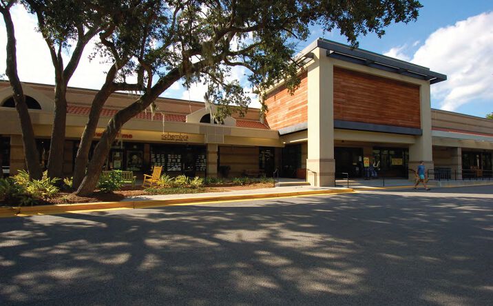 Pictures of Retail property located at 50 Shelter Cove Ln, Hilton Head Island, SC 29928 for lease - image #1