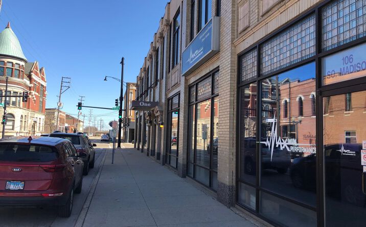 Pictures of Office property located at S Madison St, Rockford, IL 61104 for lease - image #1