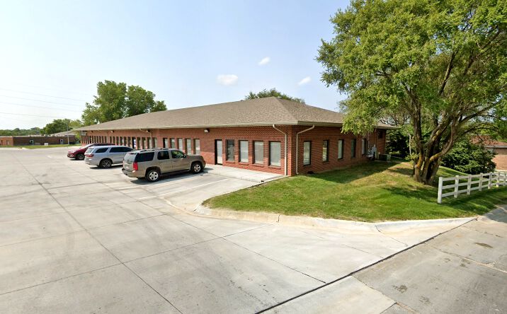 Pictures of Retail property located at 5310 N 99th St, Omaha, NE 68134 for lease - image #1