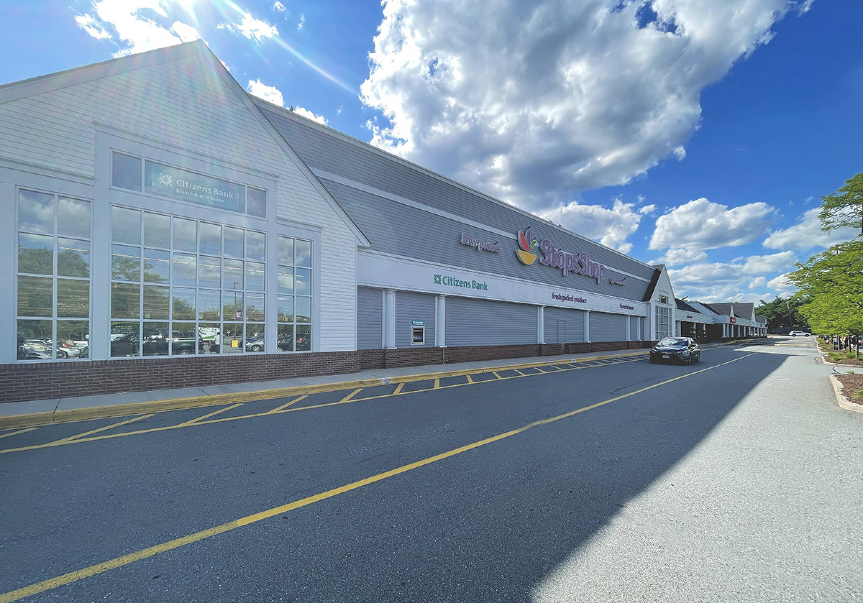 2 Elm Street, Woburn, MA 01801