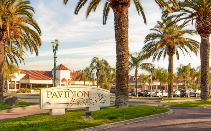 Pictures of Retail, Restaurant property located at 2003 W Bullard Ave, Fresno, CA 93711 for lease - image #1