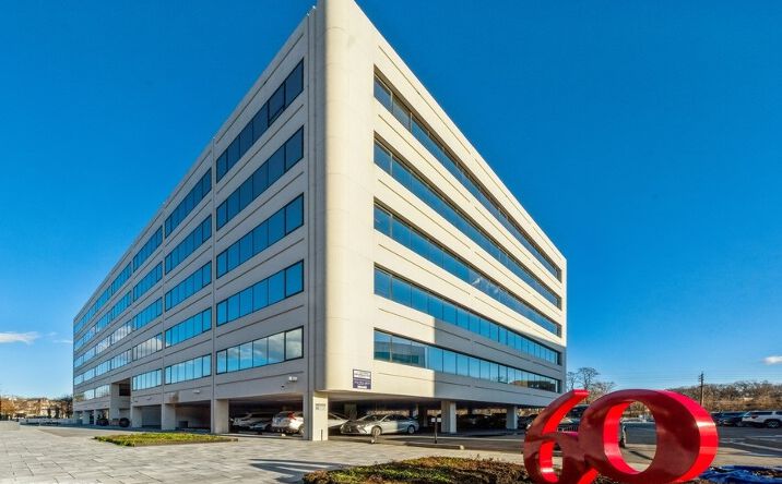 Pictures of Office property located at 60 Cutter Mill Rd, Great Neck, NY 11021 for lease - image #1
