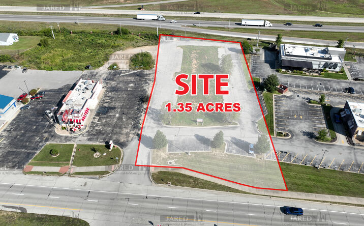 Pictures of Land, Restaurant property located at 140 U.S. Rt. 66, St Robert, MO 65584 for lease - image #1