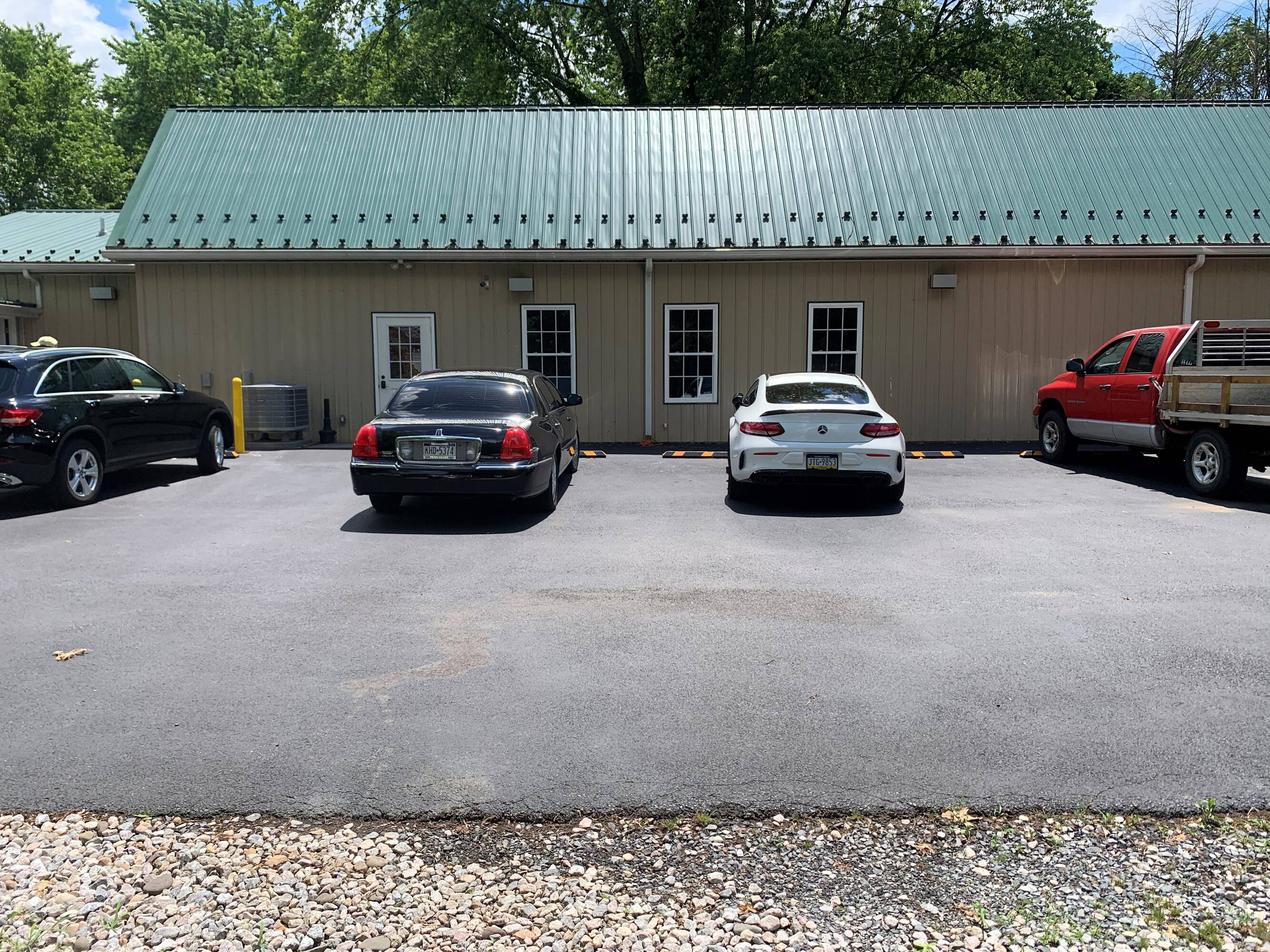 233 Allen Rd, Carlisle, PA 17013