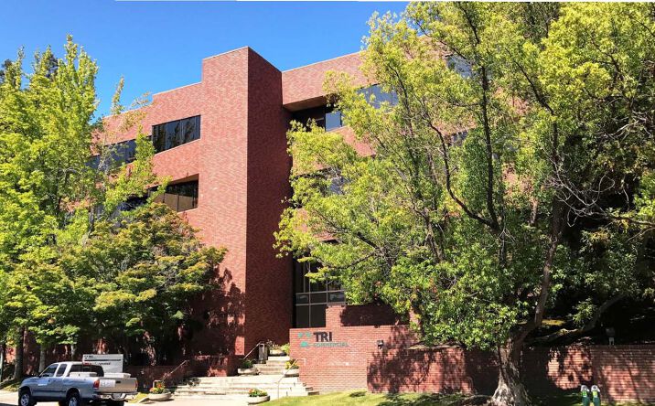 Pictures of Office property located at 1777 Oakland Blvd, Walnut Creek, CA 94596 for lease - image #1