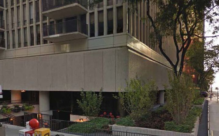 Pictures of Retail, Office property located at 200 E Delaware Pl, Chicago, IL 60611 for lease - image #1