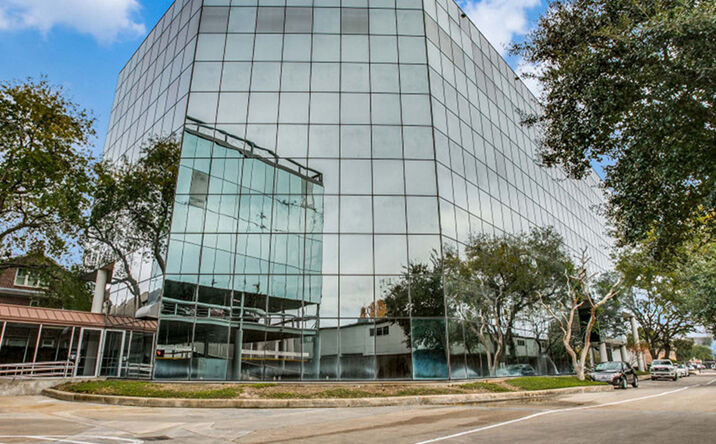 Pictures of Office property located at 1220 Augusta Dr, Houston, TX 77057 for lease - image #1