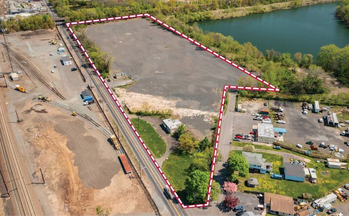 Pictures of Industrial property located at 699 Old Bristol Pike, Morrisville, PA 19067 for lease - image #1