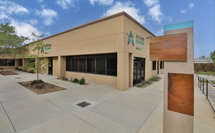 Pictures of Office property located at 16441 Space Center Blvd, Houston, TX 77058 for lease - image #1