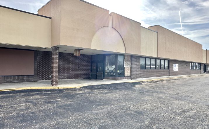 Pictures of Retail property located at 1507 N Bowman Ave, Danville, IL 61832 for lease - image #1
