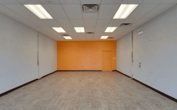 Pictures of Retail, Restaurant property located at 5425 – 5433 W Chicago Ave, Chicago, IL 60651 for lease - image #1
