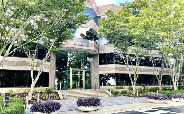 Pictures of Office property located at 1200 Corporate Dr, Birmingham, AL 35242 for sales - image #1