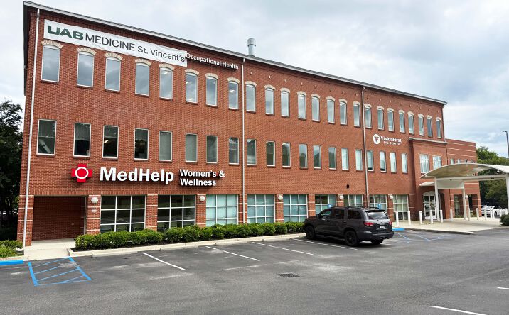 Pictures of Office property located at One West Lakeshore Drive, Homewood, AL 35209 for lease - image #1