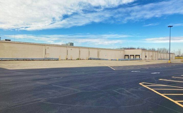 Pictures of Retail, Industrial, Special Purpose property located at 1179 32nd St, Port Huron, MI 48060 for lease - image #1