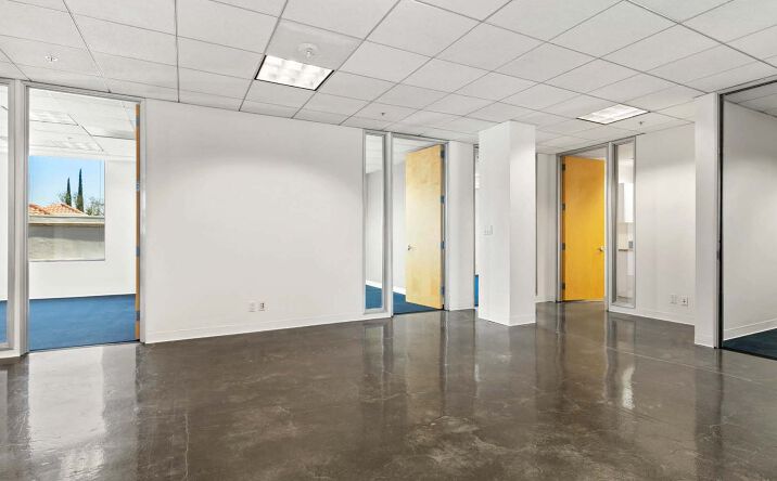 Pictures of Office property located at 15503 Ventura Boulevard, Encino, CA 91436 for lease - image #1