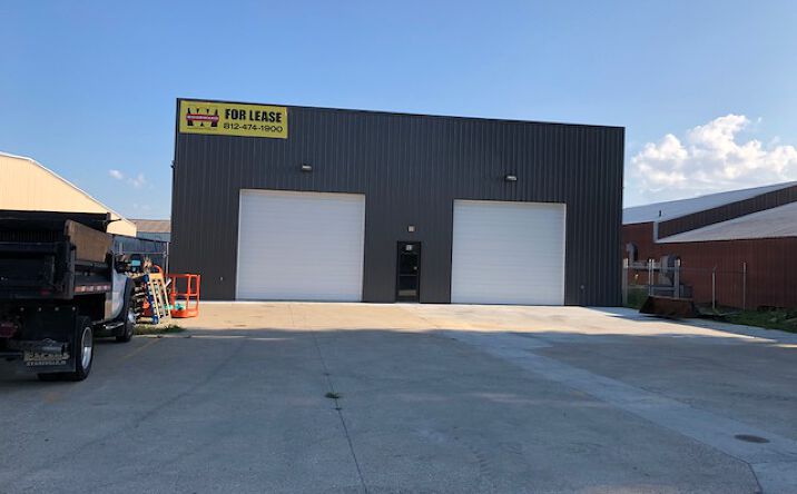 Pictures of Industrial property located at 962 Neubling Ave, Evansville, IN 47713 for lease - image #1