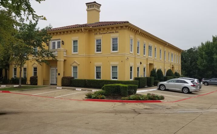 Pictures of Office property located at 2304 W Interstate 20, Arlington, TX 76017 for lease - image #1