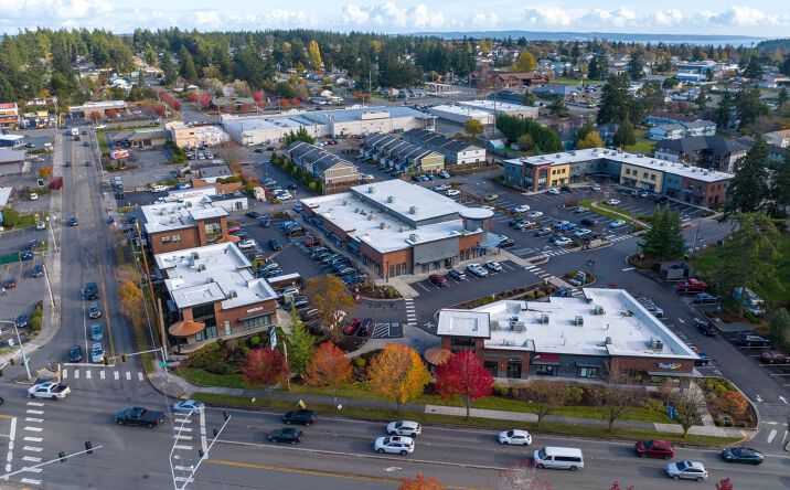 Pictures of Retail, Office property located at 32650 State Rte 20, Oak Harbor, WA 98277 for lease - image #1