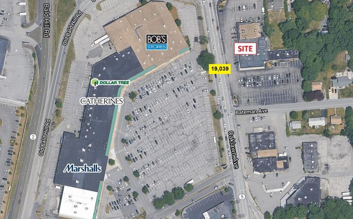 Pictures of Retail property located at 1300-1312 Oaklawn Avenue, Cranston, RI 02920 for lease - image #1