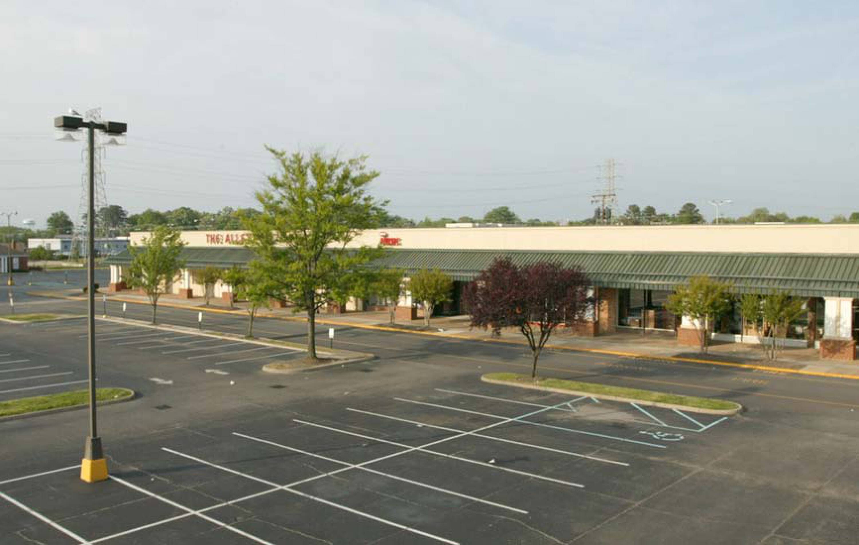5201 W Mercury Blvd, Hampton, VA 23605 | Crexi.com