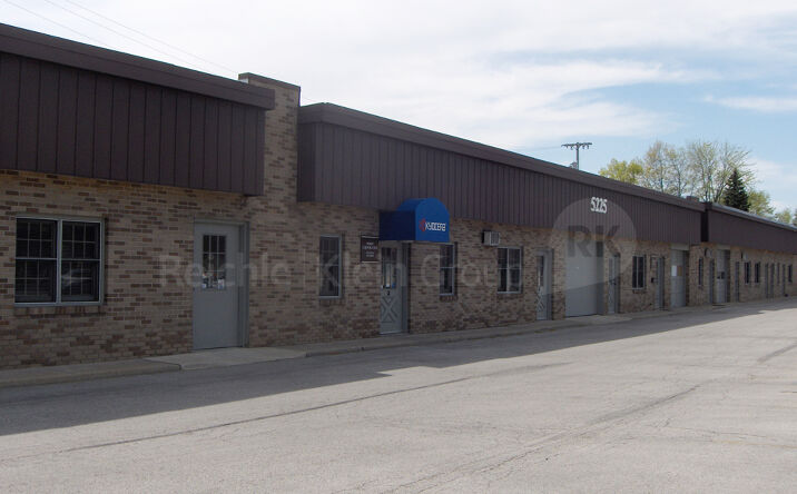 Pictures of Industrial property located at 5225 Secor Rd, Toledo, OH 43623 for lease - image #1