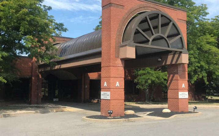 Pictures of Office property located at 550 Orchard Park Rd, Buffalo, NY 14224 for lease - image #1