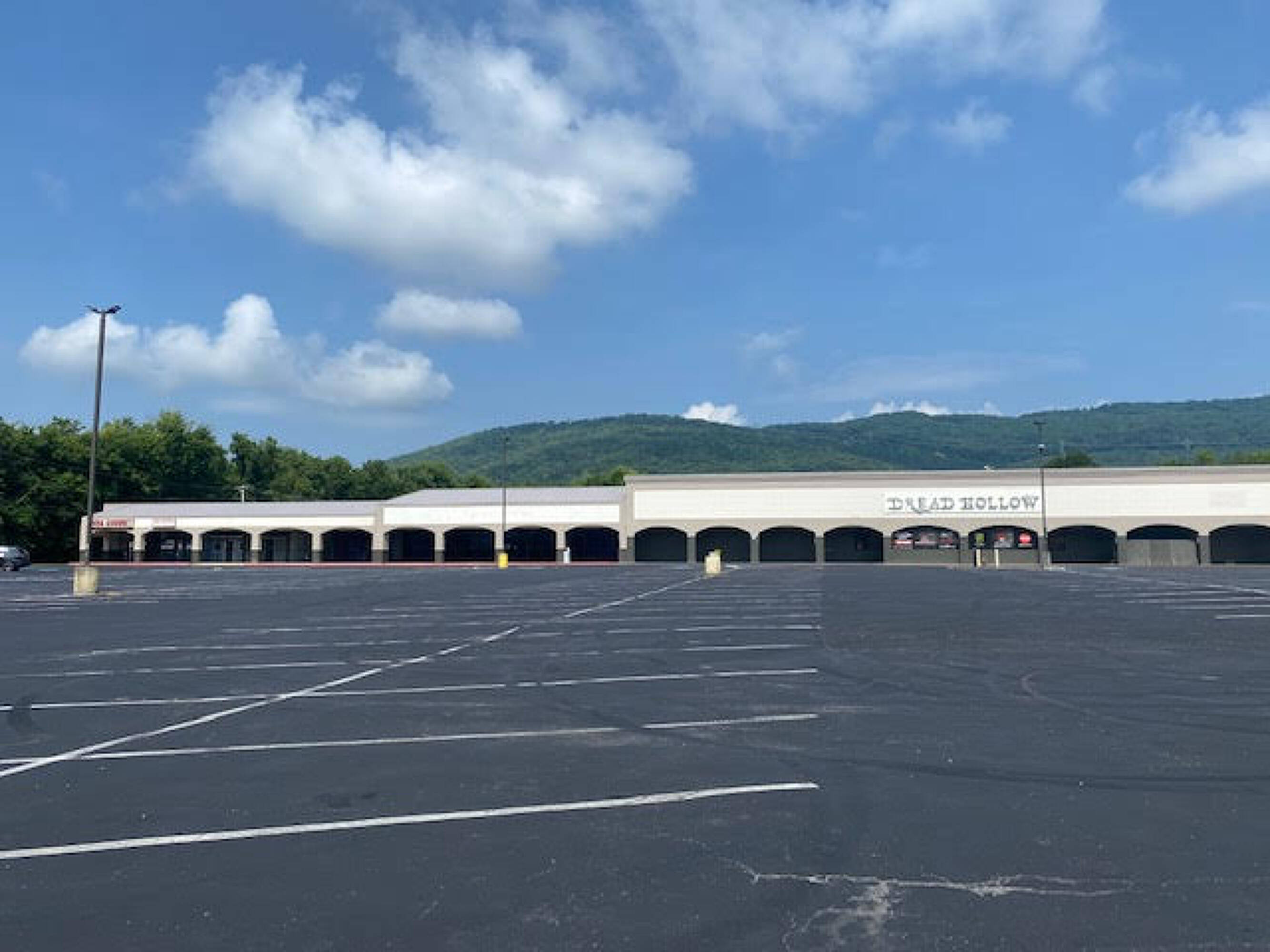 321 Browns Ferry Rd, Chattanooga, TN 37419