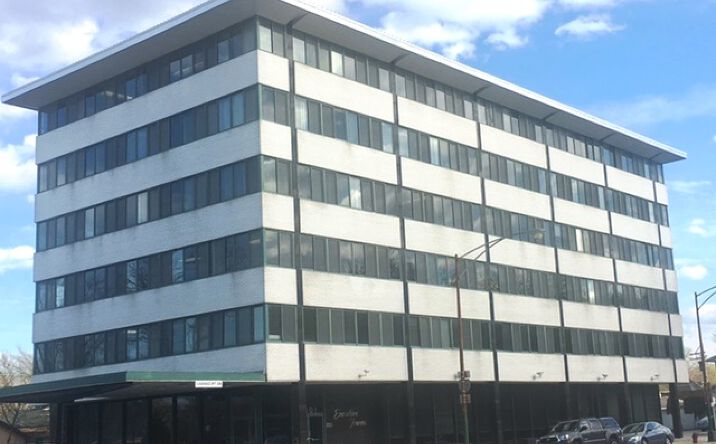 Pictures of Office property located at 5901 N Cicero Ave, Chicago, IL 60646 for lease - image #1