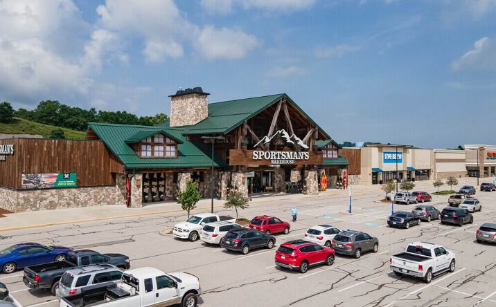 Pictures of Retail property located at 60 Old Mill Blvd, Washington, PA 15301 for lease - image #1