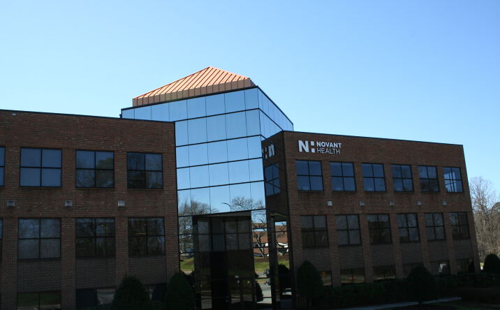Pictures of Office property located at 3515 W Market St, Greensboro, NC 27403 for lease - image #1